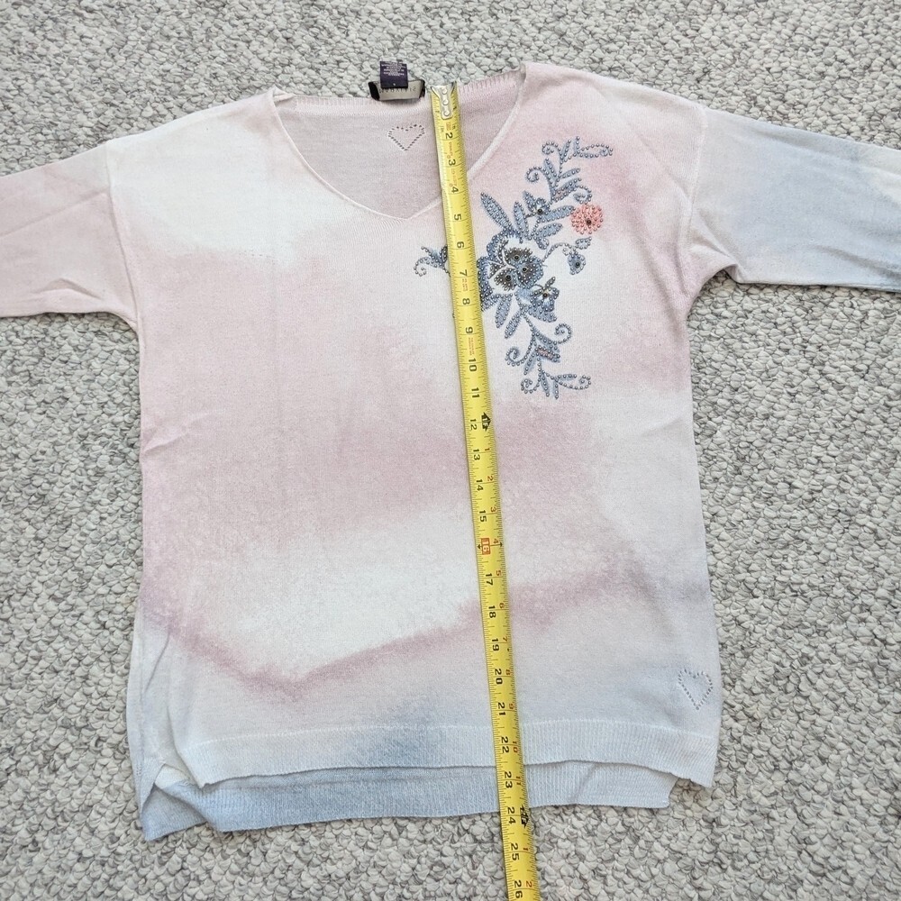 Amaryllis Womens (Size M) Pastel Tie-Dyed V-Neck Sweater w/ Floral Embroidery - Picture 3 of 13